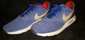 Nike Air Max Tavas Blue Suede Shoes 9.5/10